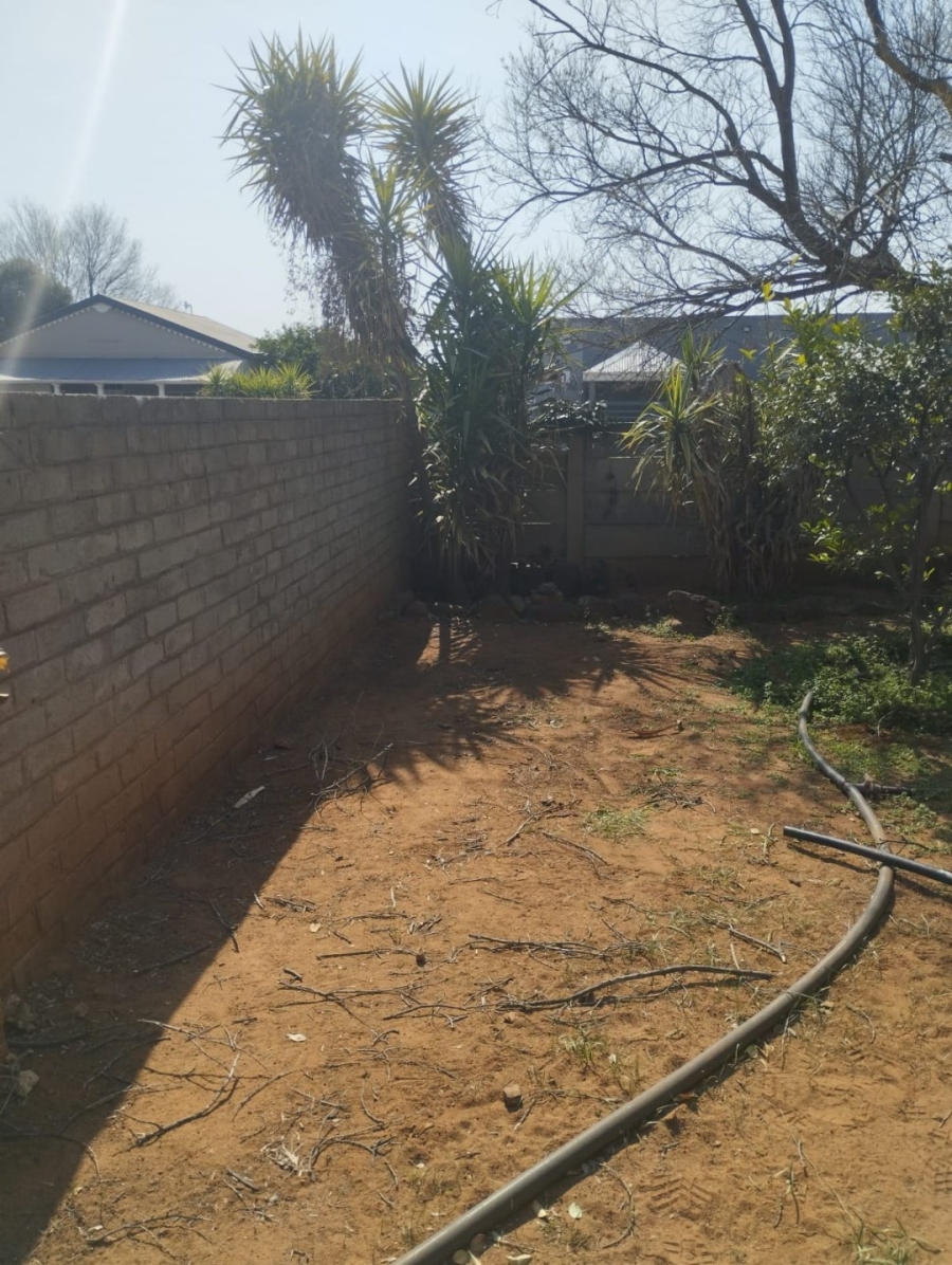6 Bedroom Property for Sale in Boshof Free State